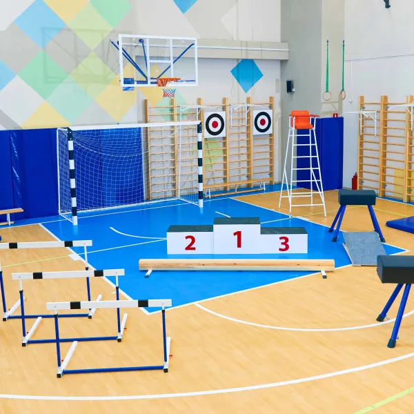 Щит баскетбольный игровой (монолитный поликарбонат) 1050х1800 мм ZAVODSPORTA за 47&nbsp;600 ₽ в Ижевске